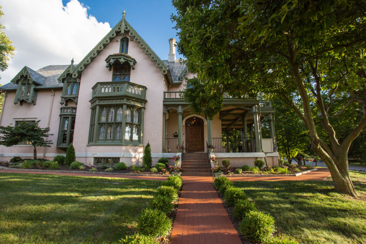 front view of the Fowler House Mansion